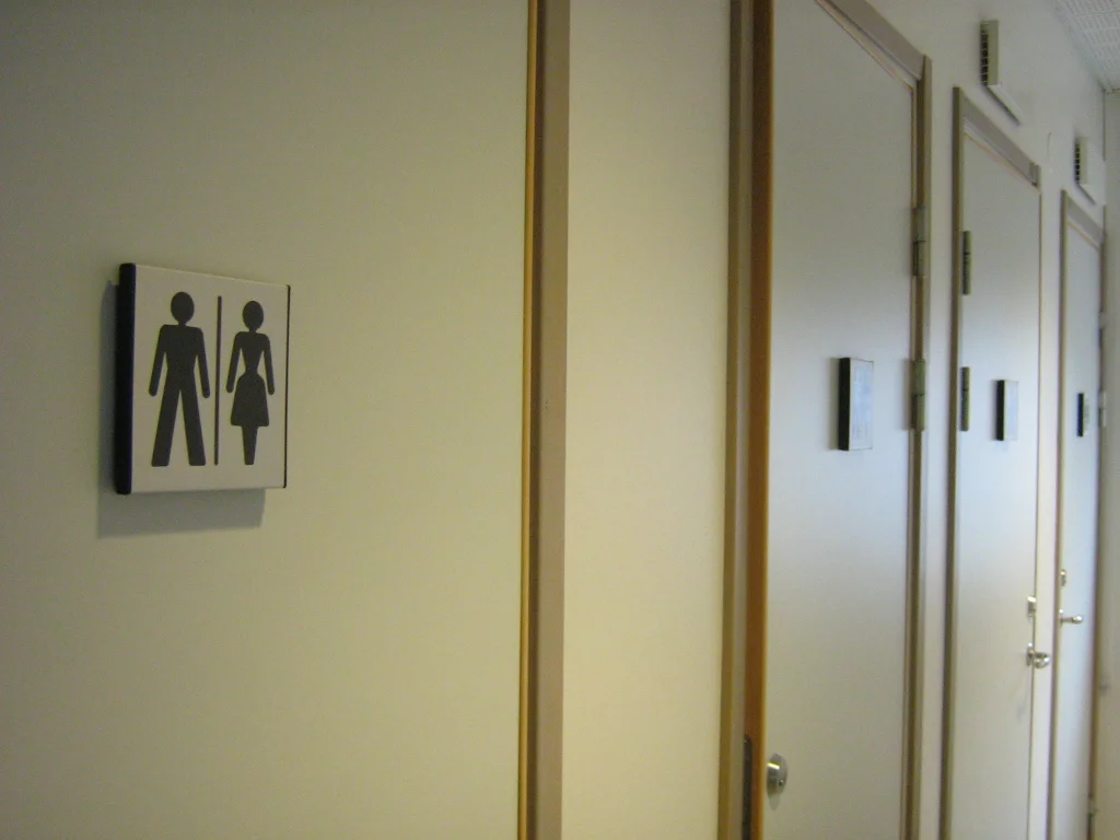 Gender in der Praxis: Unisextoiletten