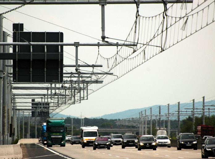 1280px-A5_-_Gräfenhausen_-_Elektroautobahn_-_2019-05-24_15-00-01