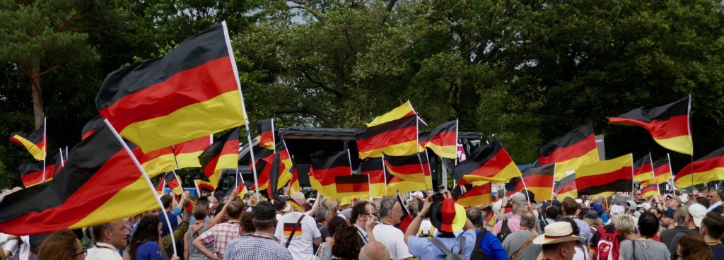 Erster Tag des „Hambacher Festes 2019“ – Kongress für Frieden und ...