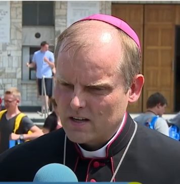 Weihbischof Wörner: Derzeit wird mit Hysterie, Willkür und nach Gutsherrenart regiert