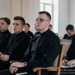 Katholisches Kanonenfutter: Ukraine will jetzt auch Priester in den Krieg schicken