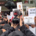 Hamburg: Hunderte demonstrieren für Errichtung eines islamischen Kalifats