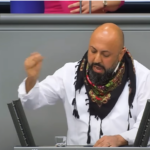 Aggressiv: Linken-Bundestagsabgeordneter ruft zur Revolution auf