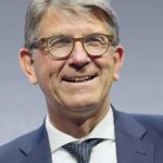 „Junge Freiheit“: Weimers Privatfirma erhält noch immer Steuergeld