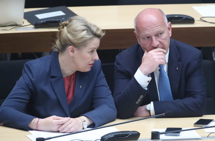 Berliner CDU unterstützt linksextremistische Gewaltaufrufe gegen „Apollo News“