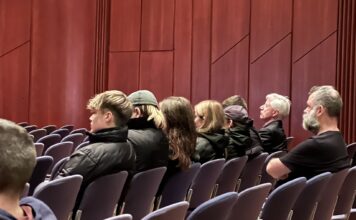 Überraschung in Friedrichshafen: AfD diskutiert mit „Antifa“