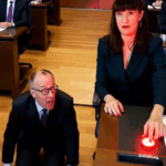 Merz regiert jetzt mit SPD und Kommunisten