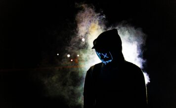 Shisha-Bar: Vier Polizisten dienstunfähig geprügelt