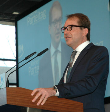 Herr Dobrindt, beenden Sie die rechtswidrige Schikane der Desiderius-Erasmus-Stiftung!