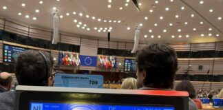 Niederlage für Merz und von der Leyen: EU‑Parlament lehnt Chatkontrolle erneut ab