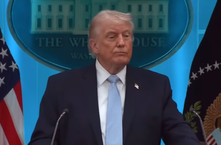 Krieg, Wut und Verrat: Wie Donald Trump seine eigene Bewegung zerreißt