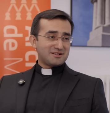 Edgar Rimaycuna – Der stille Mann an der Seite von Papst Leo XIV.