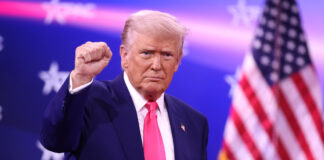 Trump droht jetzt sogar Oman: Ist der Iran-Krieg für die USA bereits verloren?