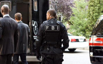 Geheimakten enthüllen: So nahm Bidens FBI traditionelle Katholiken ins Visier