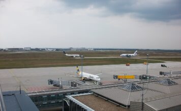 Munition über deutsche Zivilflughäfen: Wie weit zieht die Bundesregierung Deutschland in den Krieg?