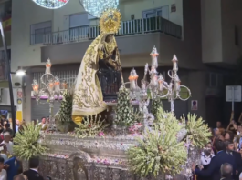Ceuta entdeckt sein katholisches Immunsystem wieder: „¡Viva Nuestra Señora de África!“