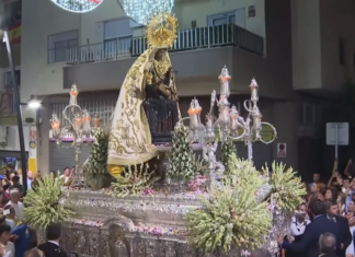 Ceuta entdeckt sein katholisches Immunsystem wieder: „¡Viva Nuestra Señora de África!“