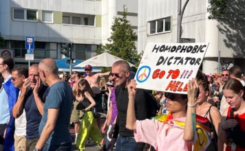 CSD-Anschlag: Überlebender packt über verschwiegenen Machetenangriff aus