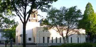 Brandanschlag auf Synagoge: Der Täter ist Afghane – und plötzlich bleibt es erstaunlich still
