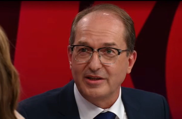 Brüll-Duell bei Illner: Dobrindt attackiert Linke – doch die Migrationsfrage holt die Union ein