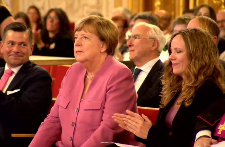 Merkel erhält Caritas-Preis – Bosetti hält die Laudatio