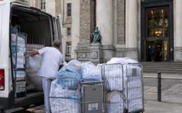 Berlin: Senat lässt Wäscherei für Asylheime auf 89.000 Euro sitzen