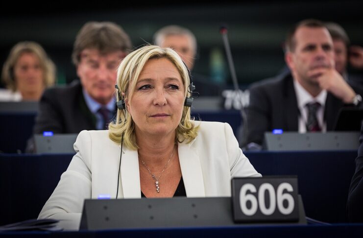 Le Pen fordert Entmachtung Brüssels: Zurück zu einem Europa souveräner Nationen