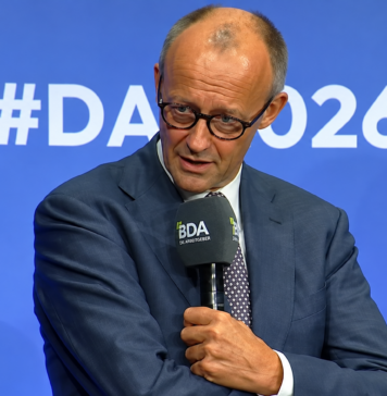 Friedrich Merz, die halbleere Flasche: Wenn dem Kanzler die Wahrheit herausrutscht